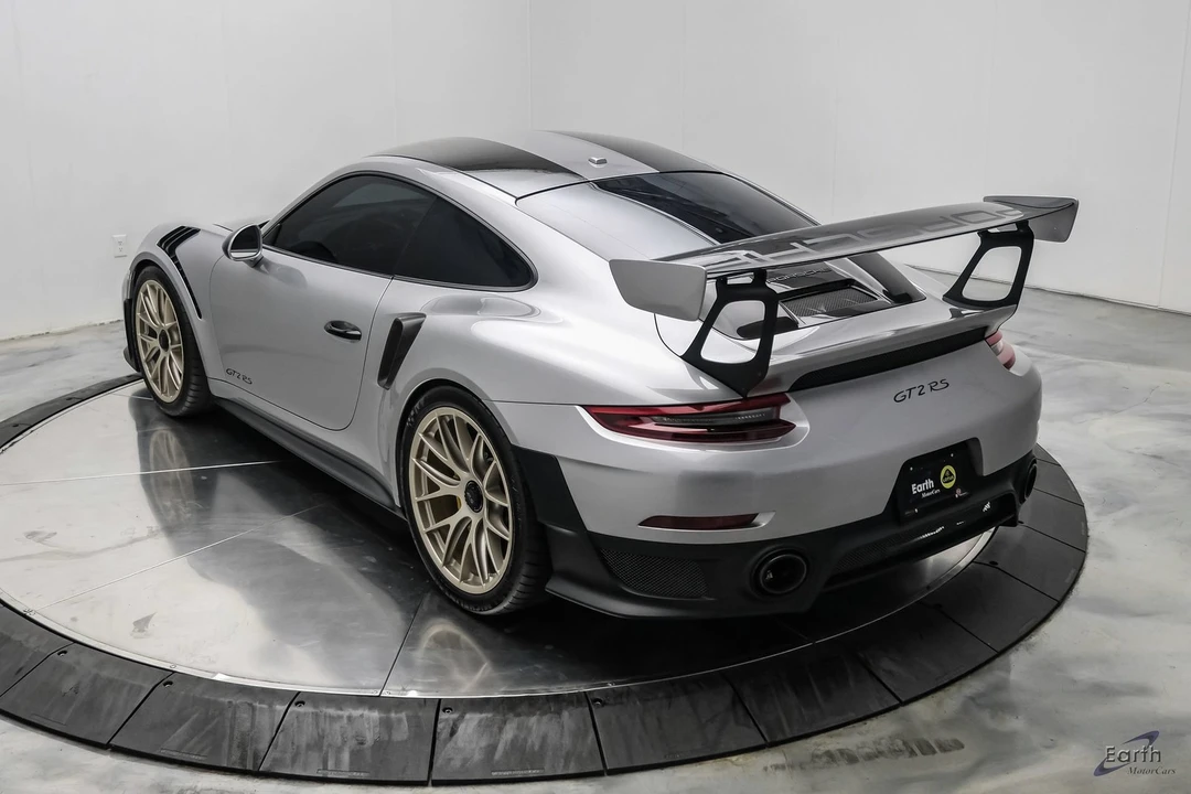 2018 Porsche 991 GT2 RS - Image 13 of 31
