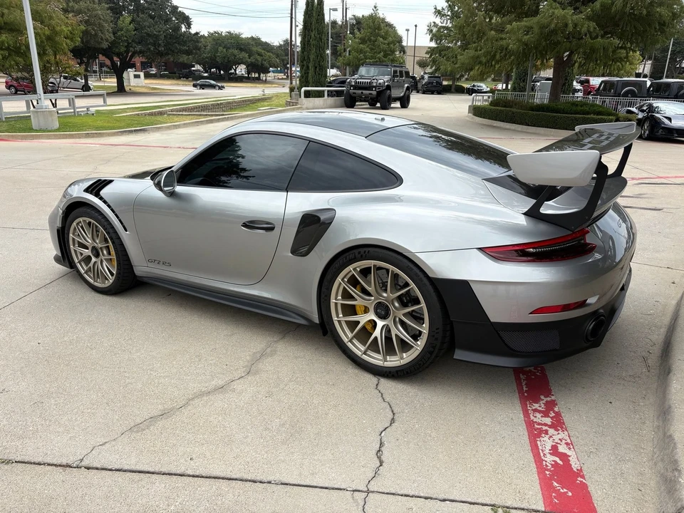 2018 Porsche 991 GT2 RS - Image 5 of 7