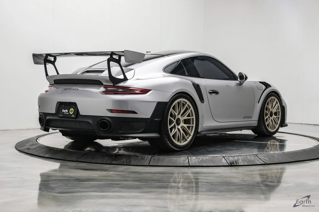 2018 Porsche 991 GT2 RS - Image 21 of 31