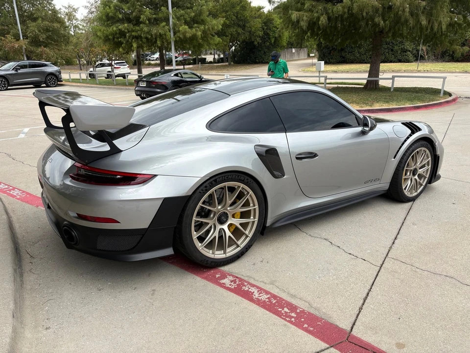 2018 Porsche 991 GT2 RS - Image 4 of 7