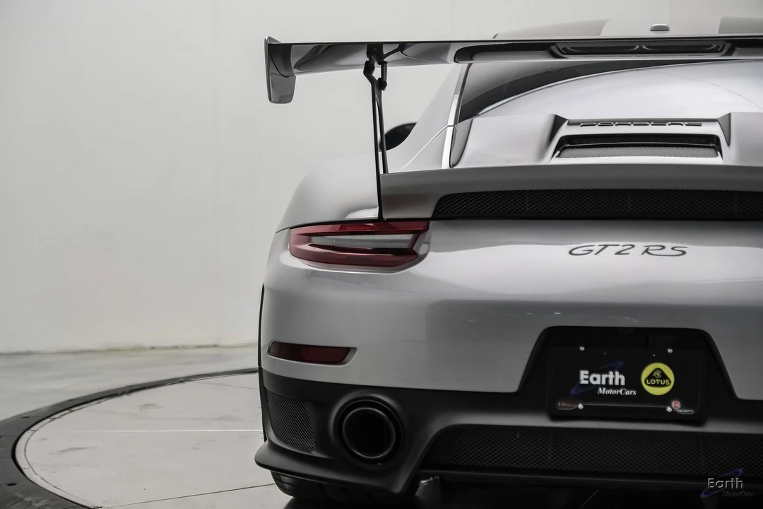 2018 Porsche 991 GT2 RS - Image 16 of 31