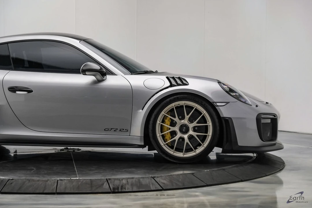 2018 Porsche 991 GT2 RS - Image 28 of 31
