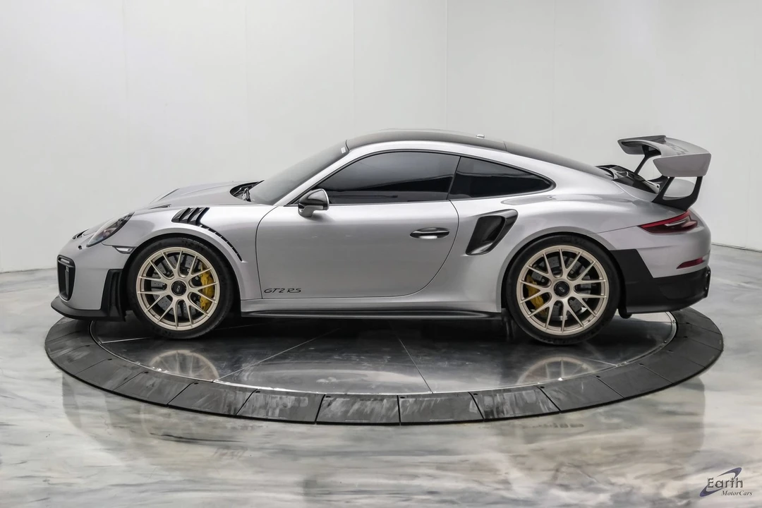 2018 Porsche 991 GT2 RS - Image 9 of 31