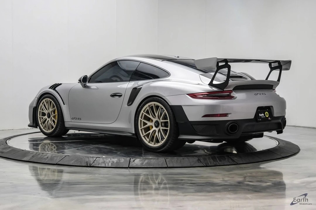 2018 Porsche 991 GT2 RS - Image 12 of 31