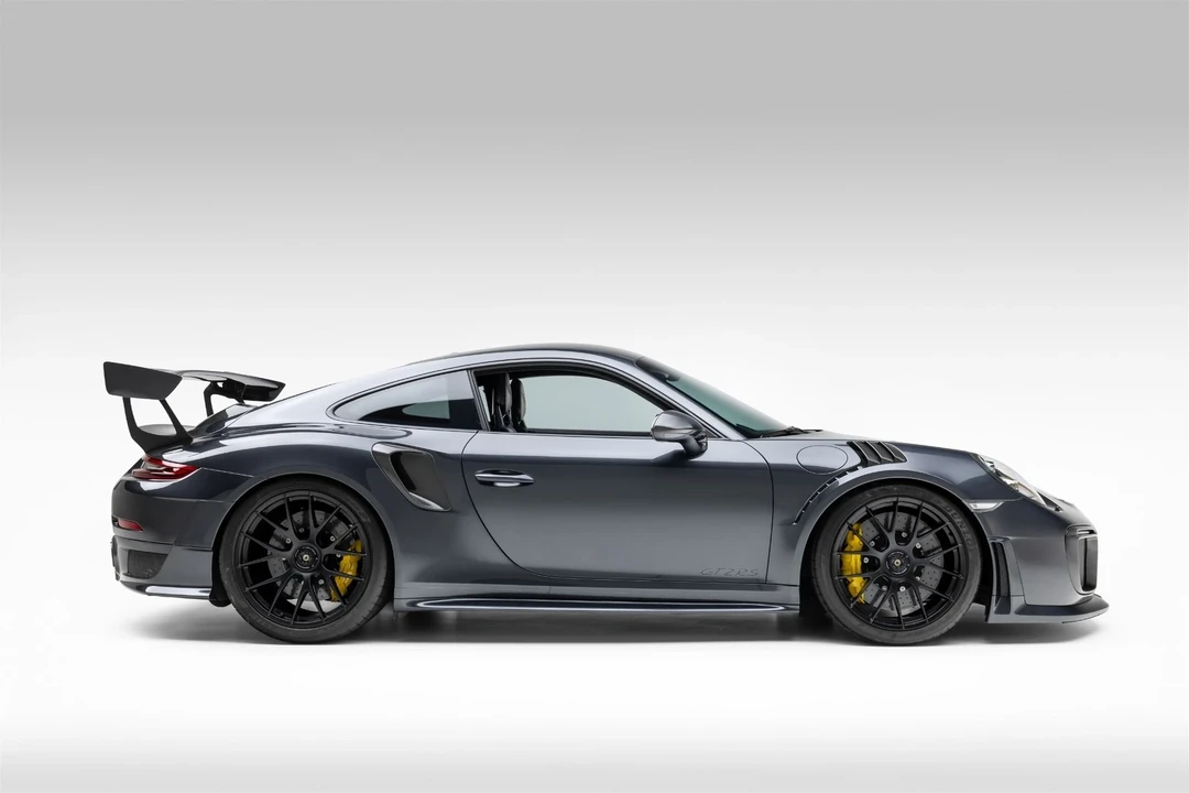 2018 Porsche 991 GT2 RS - Image 7 of 12