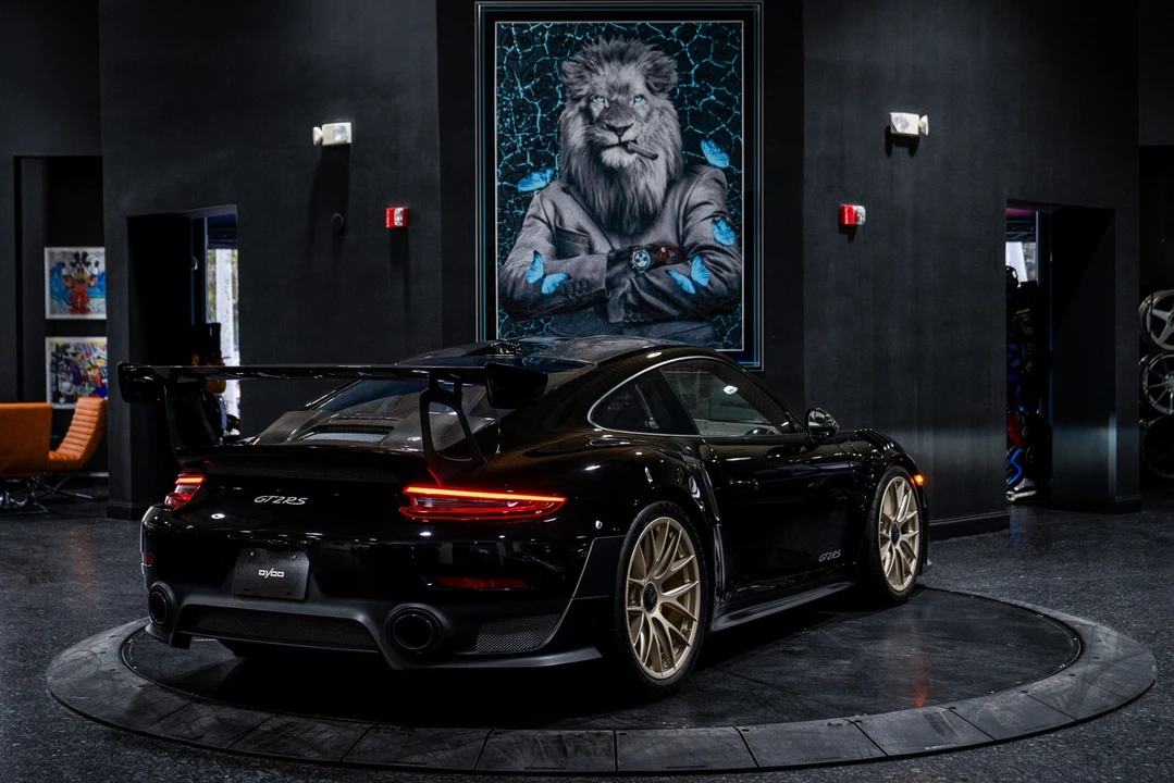 2018 Porsche 991 GT2 RS - Image 5 of 21