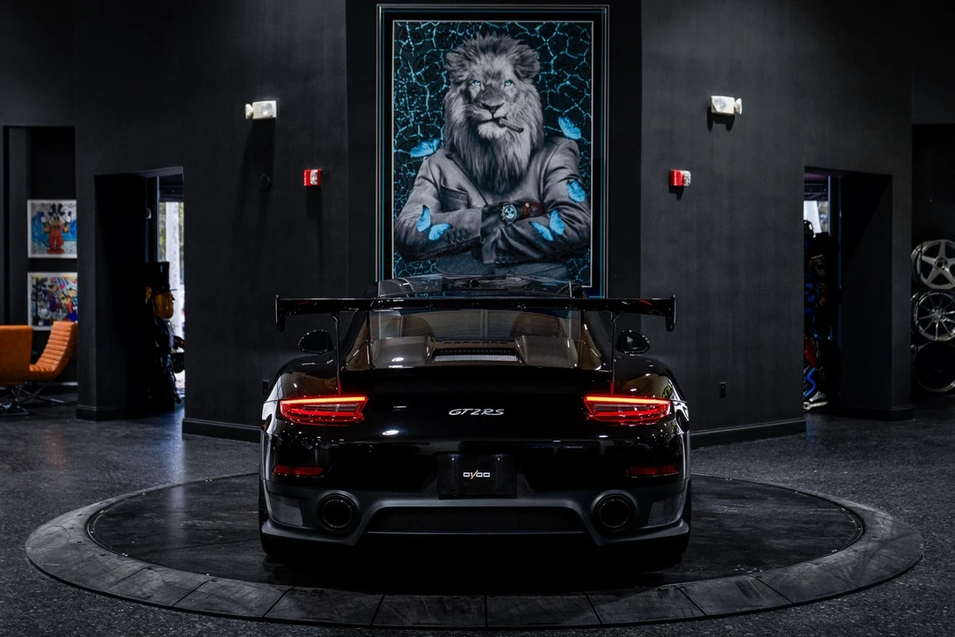 2018 Porsche 991 GT2 RS - Image 4 of 21