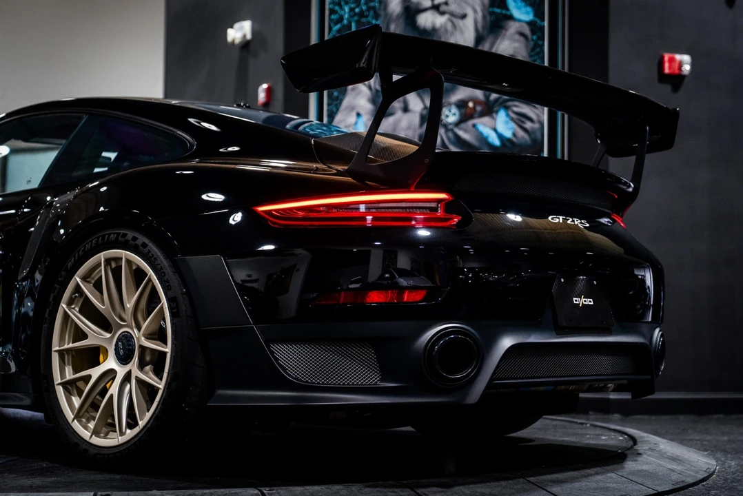 2018 Porsche 991 GT2 RS - Image 14 of 21