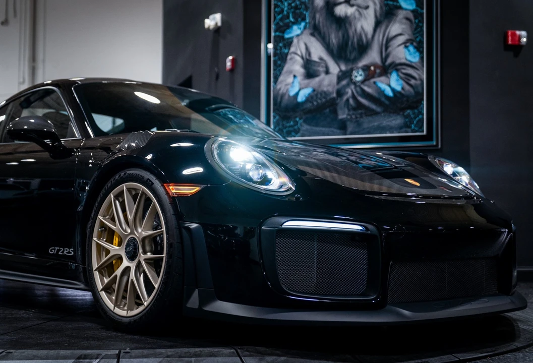 2018 Porsche 991 GT2 RS - Image 10 of 21