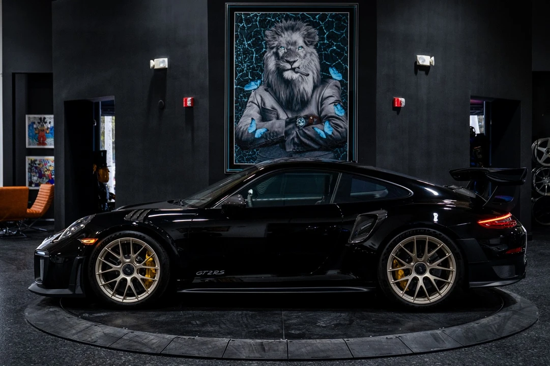 2018 Porsche 991 GT2 RS - Image 2 of 21
