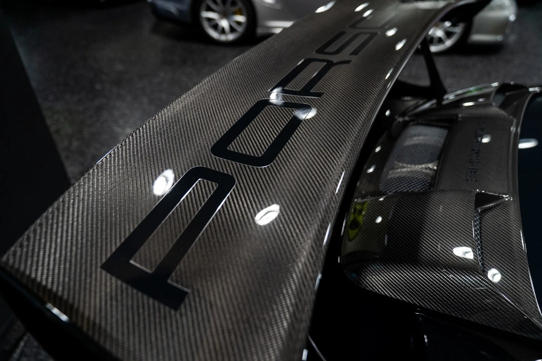 2018 Porsche 991 GT2 RS - Image 17 of 21