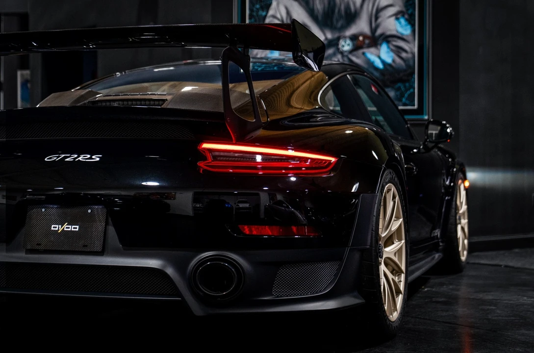 2018 Porsche 991 GT2 RS - Image 15 of 21
