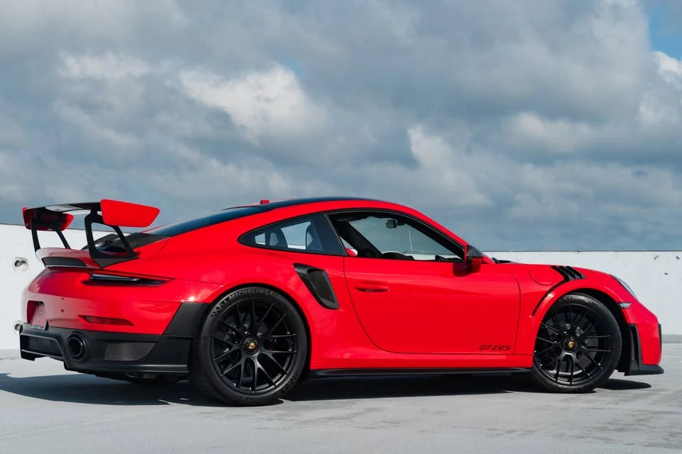 2018 Porsche 991 GT2 RS - Image 2 of 20