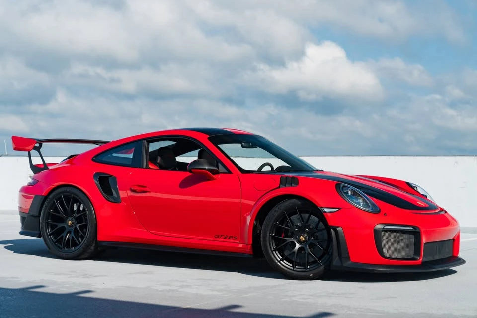 2018 Porsche 991 GT2 RS - Image 3 of 20