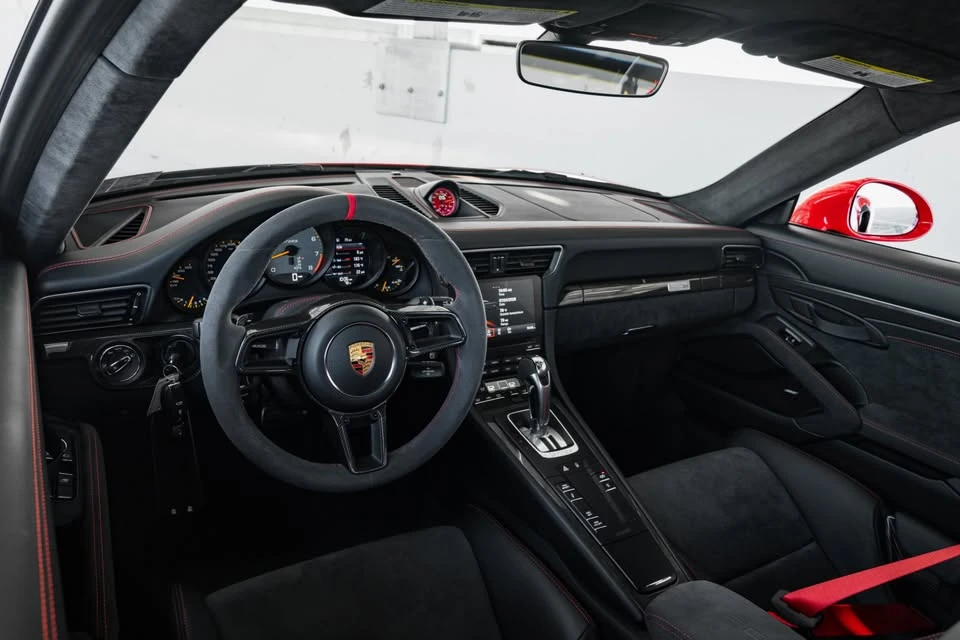2018 Porsche 991 GT2 RS - Image 5 of 20