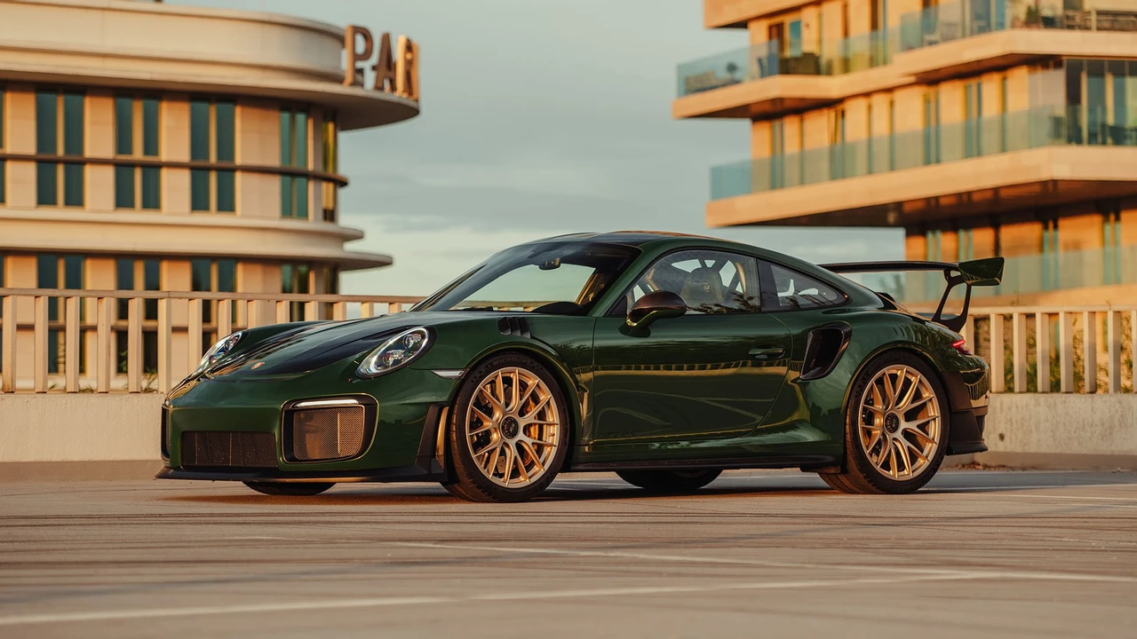 2018 Porsche 991 GT2 RS - Image 23 of 31