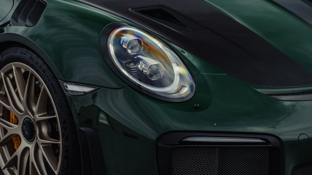 2018 Porsche 991 GT2 RS - Image 31 of 31