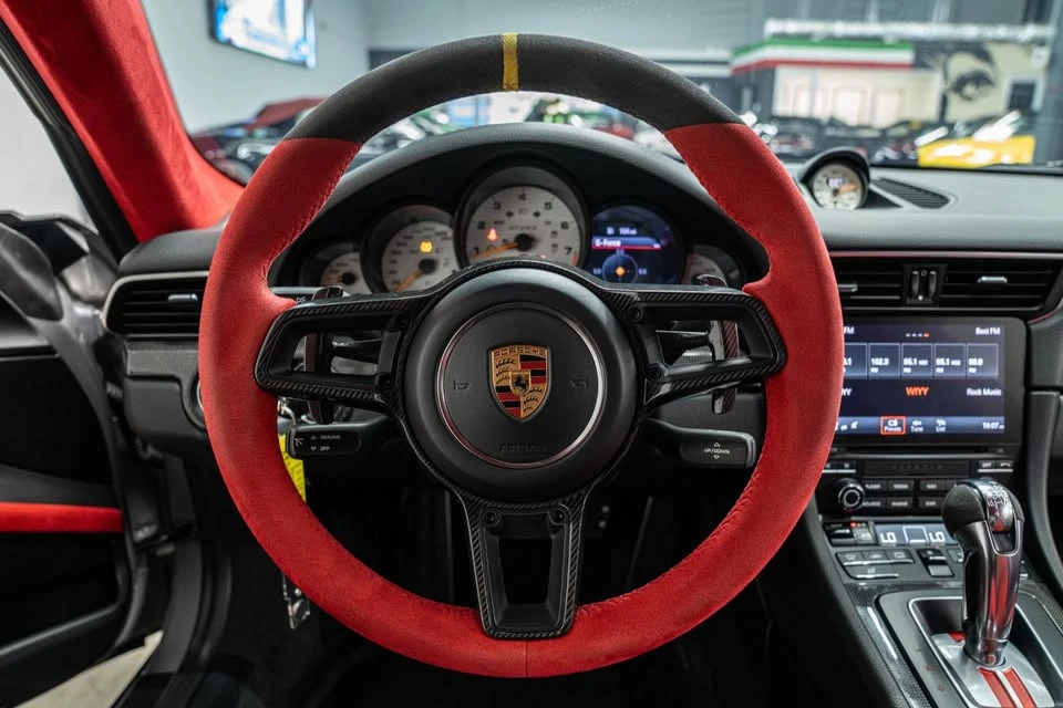 2018 Porsche 991 GT2 RS - Image 13 of 19
