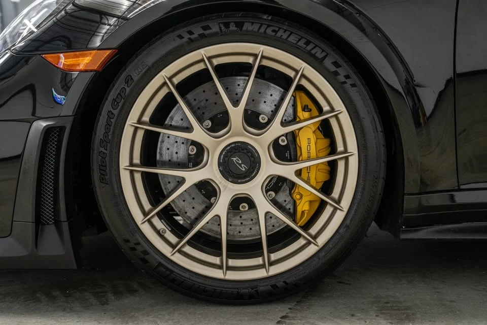 2018 Porsche 991 GT2 RS - Image 8 of 19