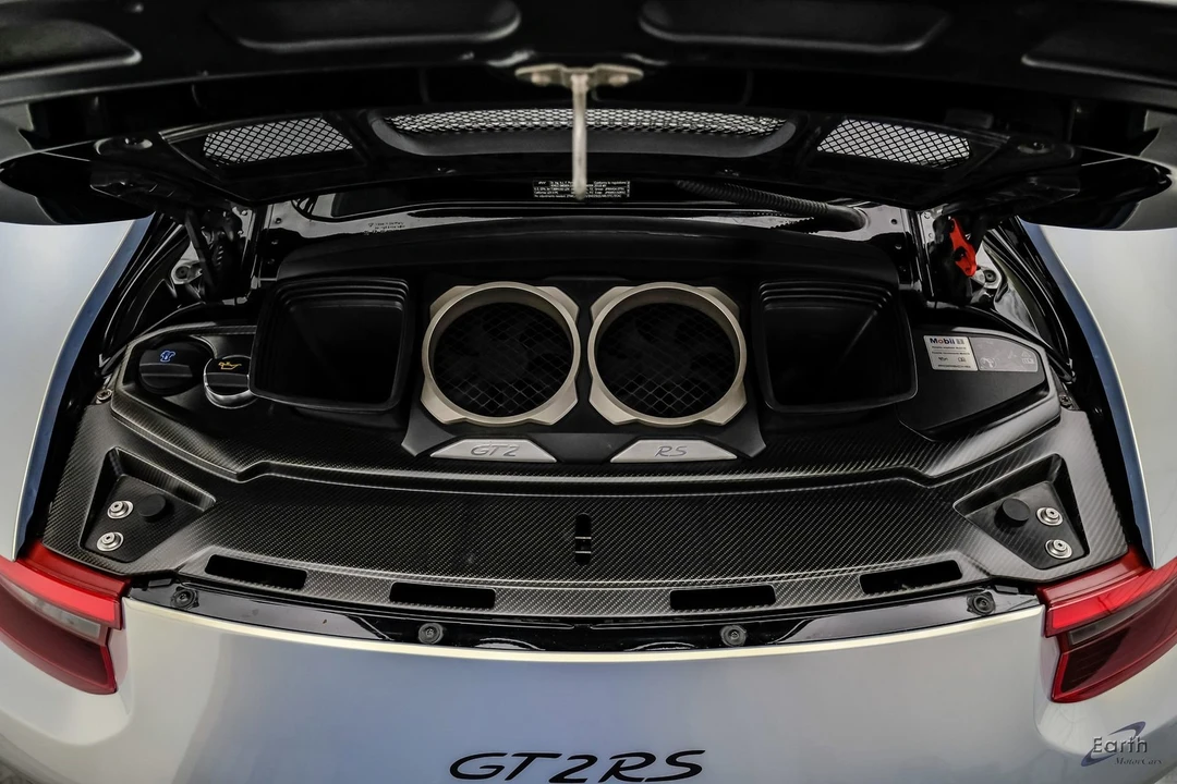 2018 Porsche 991 GT2 RS - Image 3 of 31