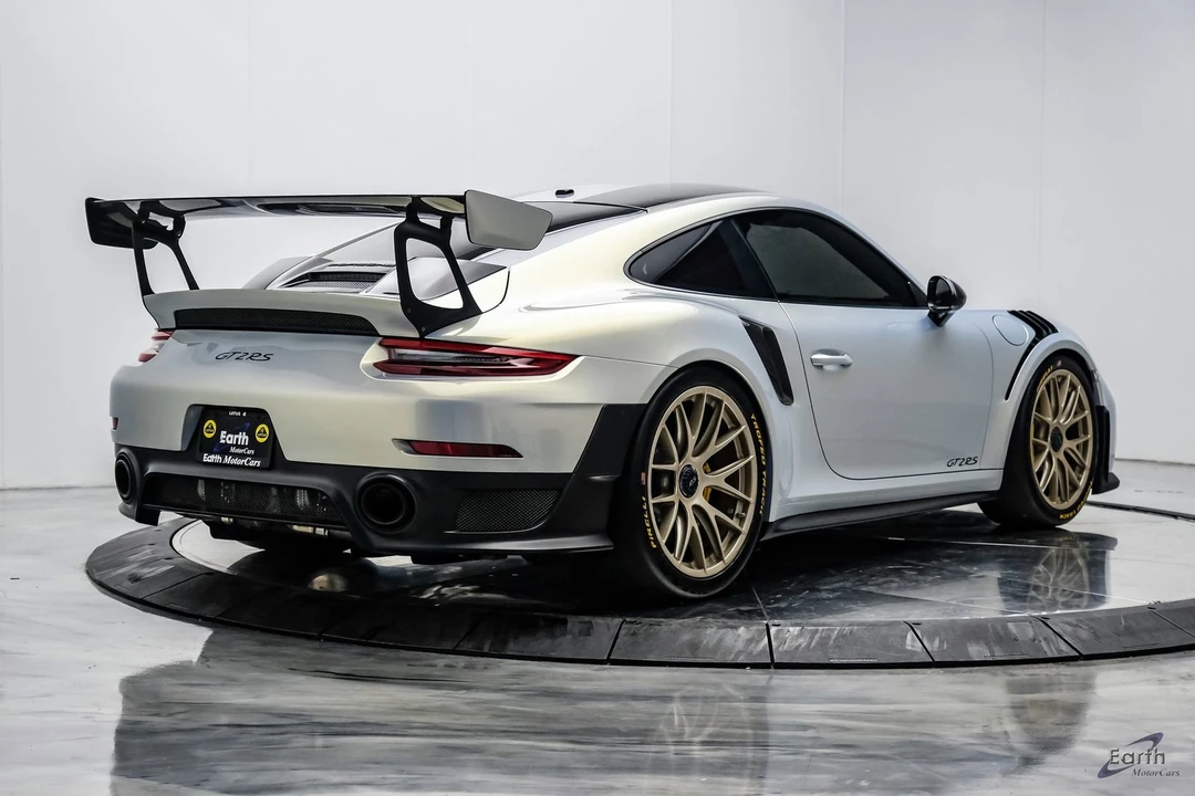 2018 Porsche 991 GT2 RS - Image 20 of 31