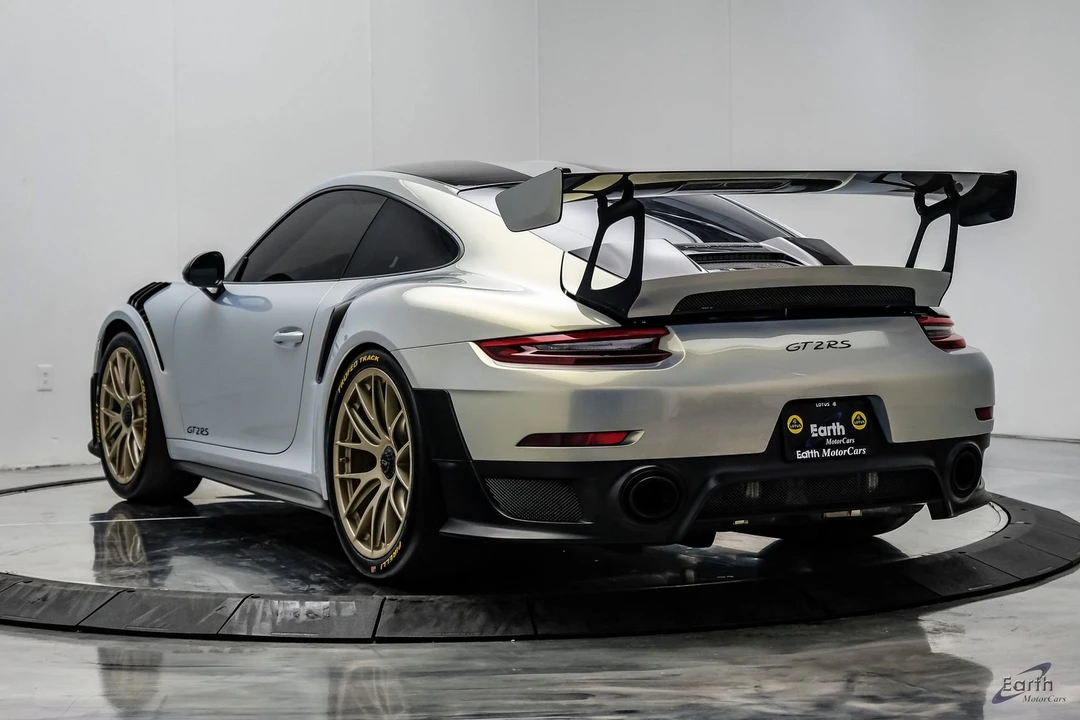 2018 Porsche 991 GT2 RS - Image 13 of 31