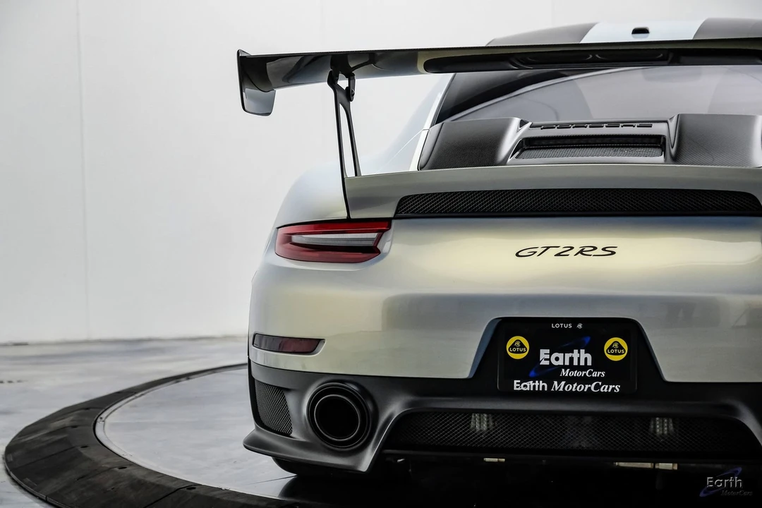 2018 Porsche 991 GT2 RS - Image 17 of 31