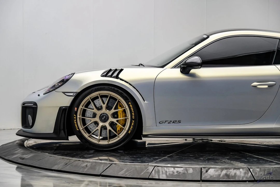 2018 Porsche 991 GT2 RS - Image 10 of 31