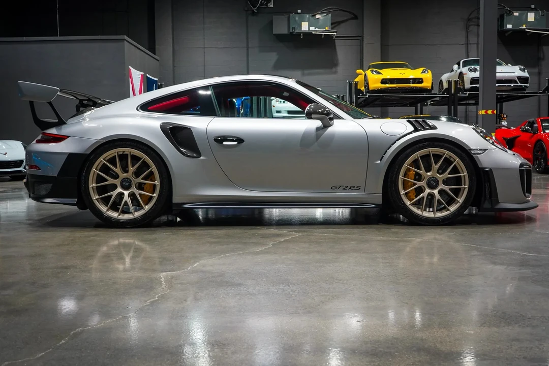 2018 Porsche 991 GT2 RS - Image 6 of 31