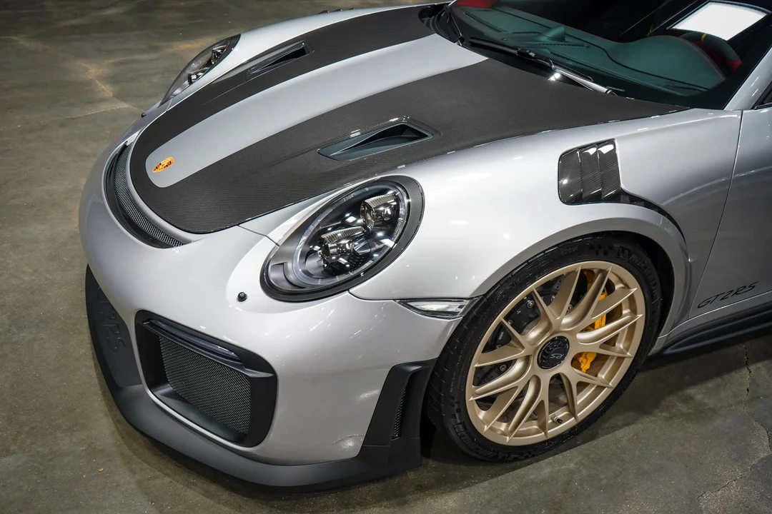 2018 Porsche 991 GT2 RS - Image 11 of 31