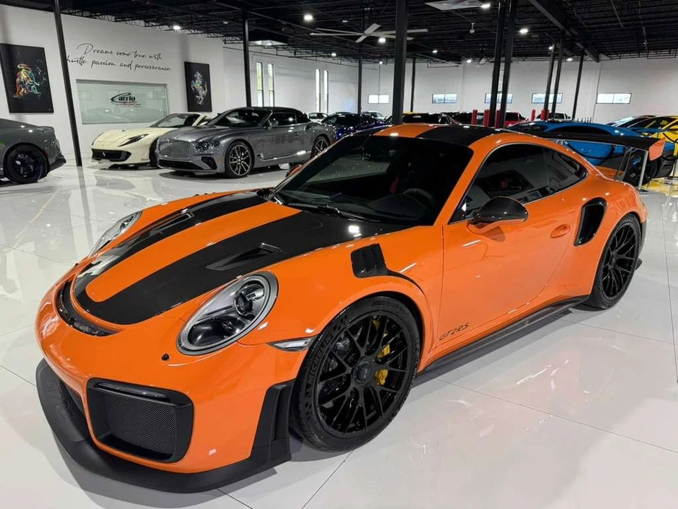 2018 Porsche 991 GT2 RS - Image 3 of 12