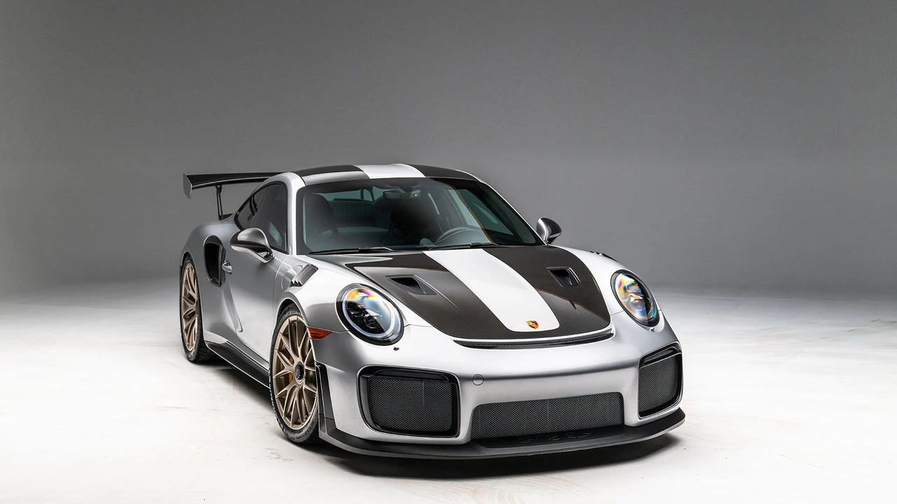 2018 Porsche 991 GT2 RS - Image 19 of 31