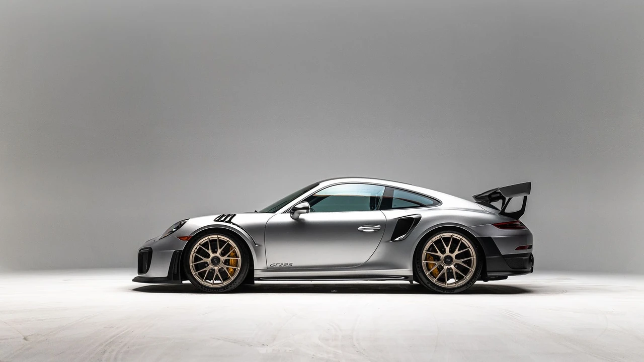 2018 Porsche 991 GT2 RS - Image 29 of 31