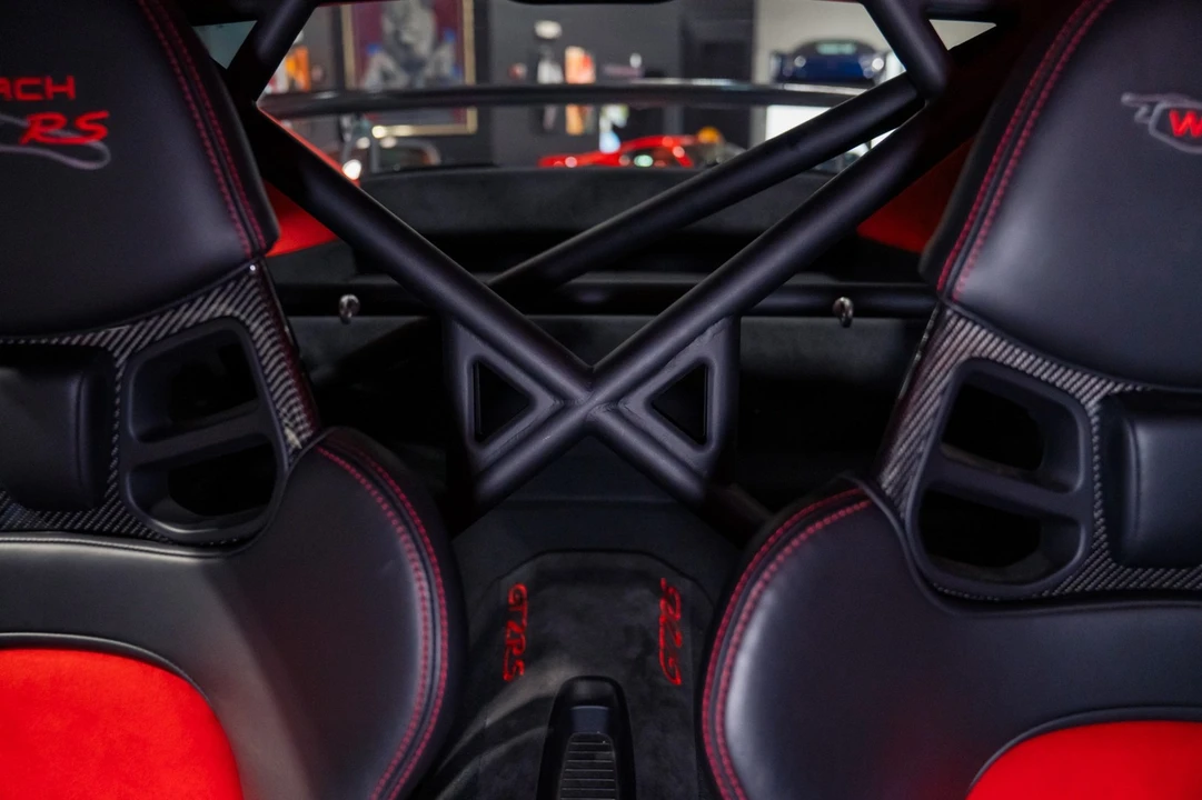 2018 Porsche 991 GT2 RS - Image 18 of 31
