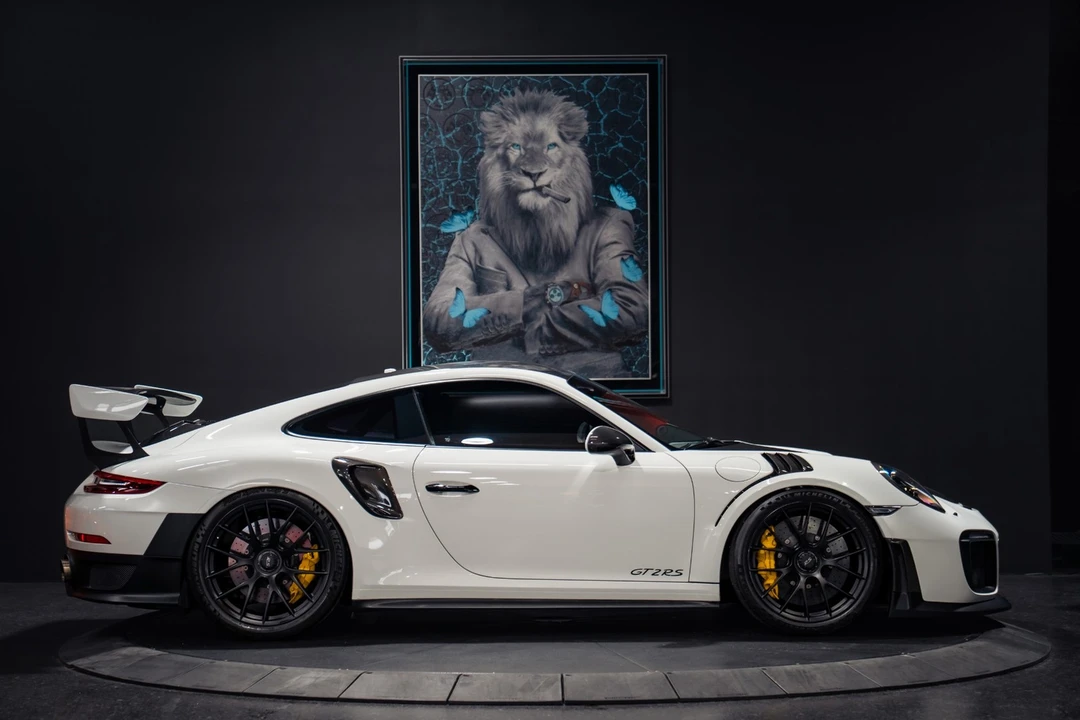 2018 Porsche 991 GT2 RS - Image 5 of 31