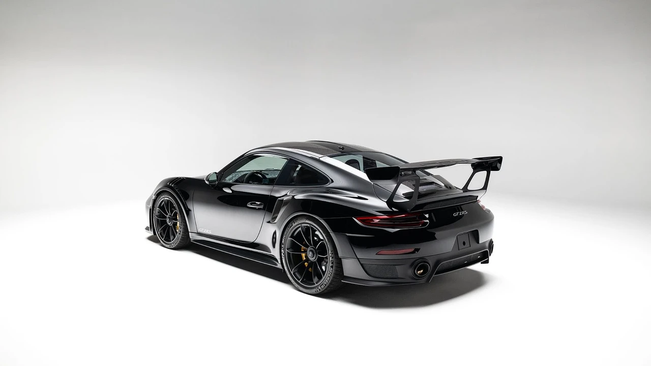 2018 Porsche 991 GT2 RS - Image 13 of 31