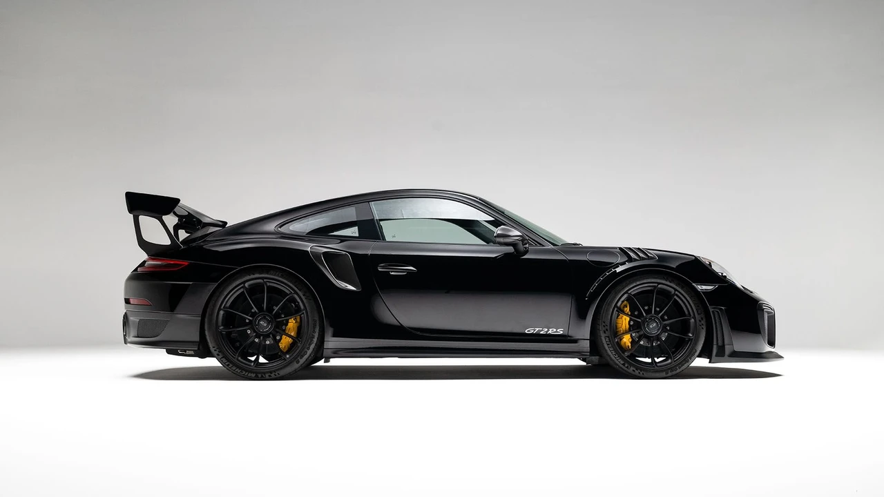 2018 Porsche 991 GT2 RS - Image 7 of 31