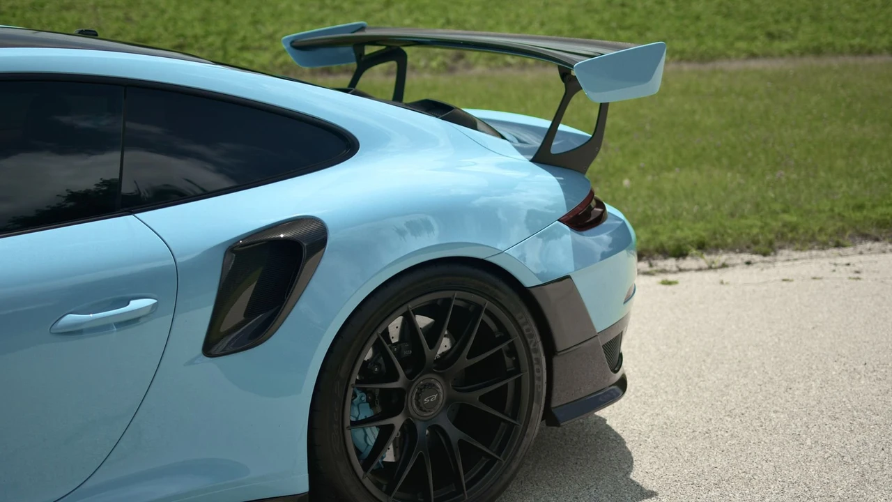 2018 Porsche 991 GT2 RS - Image 26 of 31