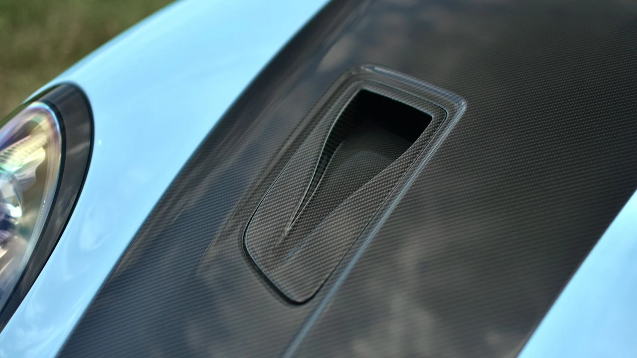 2018 Porsche 991 GT2 RS - Image 14 of 31