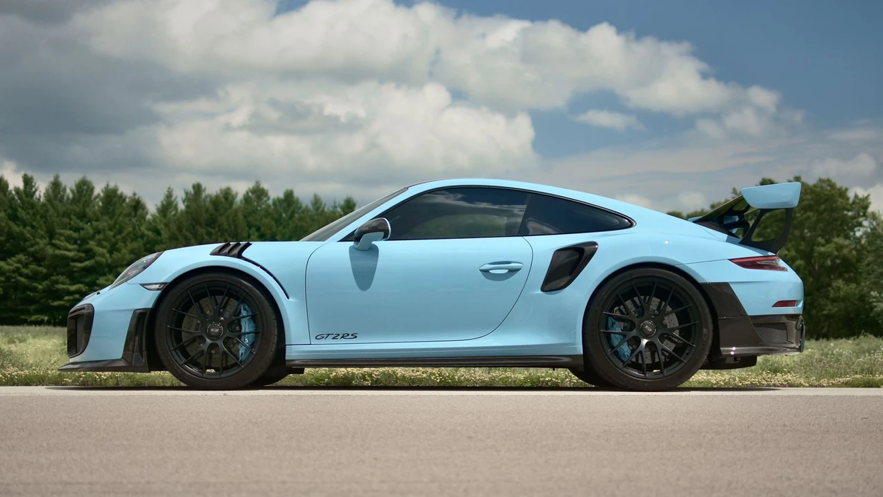 2018 Porsche 991 GT2 RS - Image 4 of 31