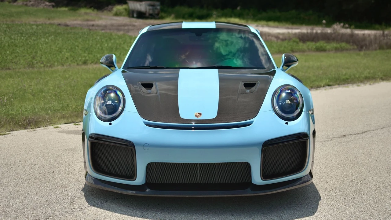 2018 Porsche 991 GT2 RS - Image 5 of 31