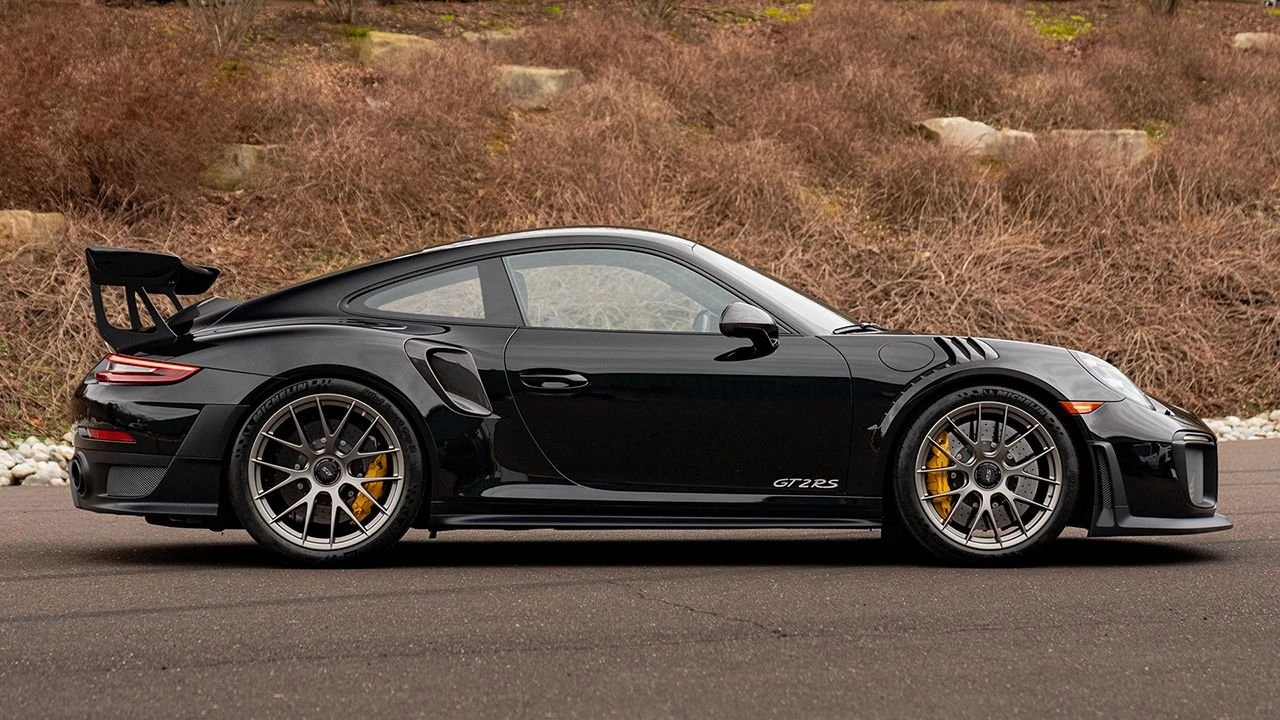2018 Porsche 991 GT2 RS - Image 12 of 31