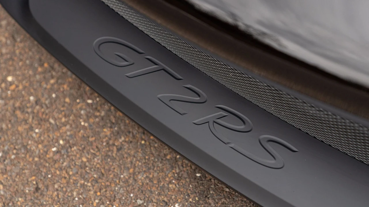 2018 Porsche 991 GT2 RS - Image 24 of 31