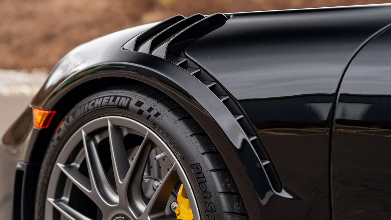 2018 Porsche 991 GT2 RS - Image 31 of 31