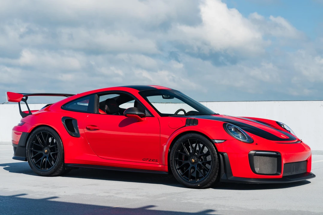 2018 Porsche 991 GT2 RS - Image 10 of 31