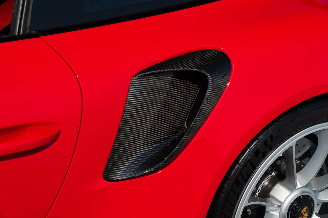 2018 Porsche 991 GT2 RS - Image 29 of 31
