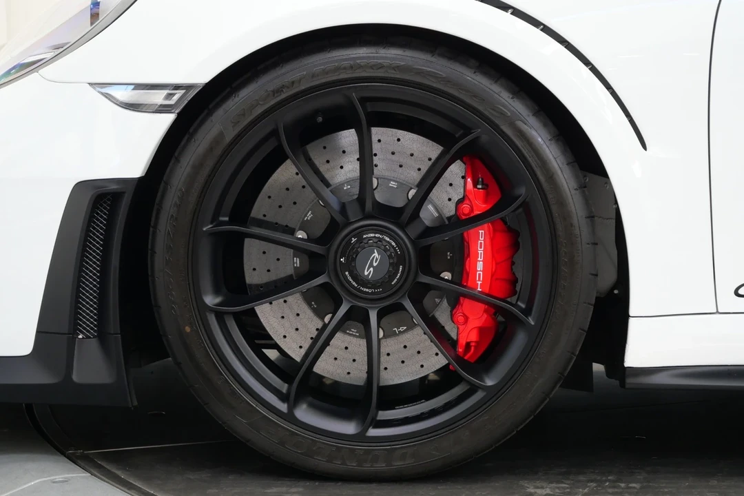 2018 Porsche 991 GT2 RS - Image 9 of 21