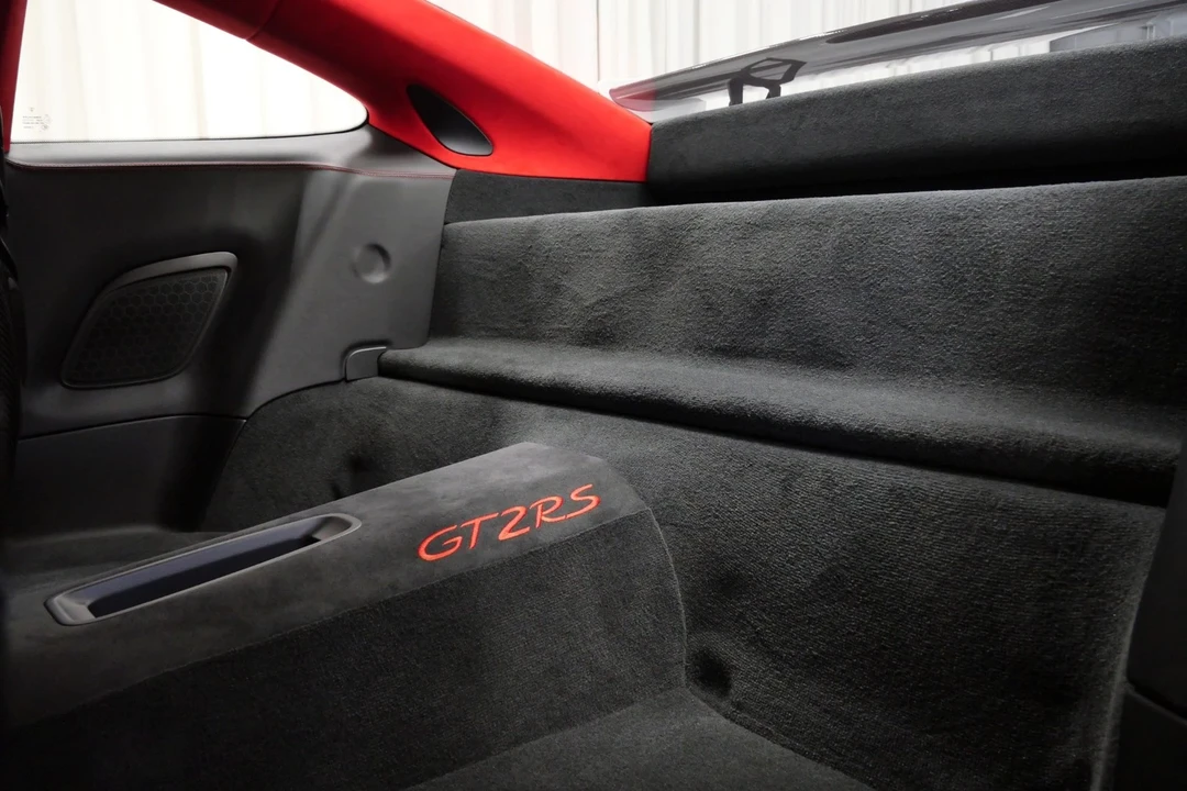 2018 Porsche 991 GT2 RS - Image 15 of 21