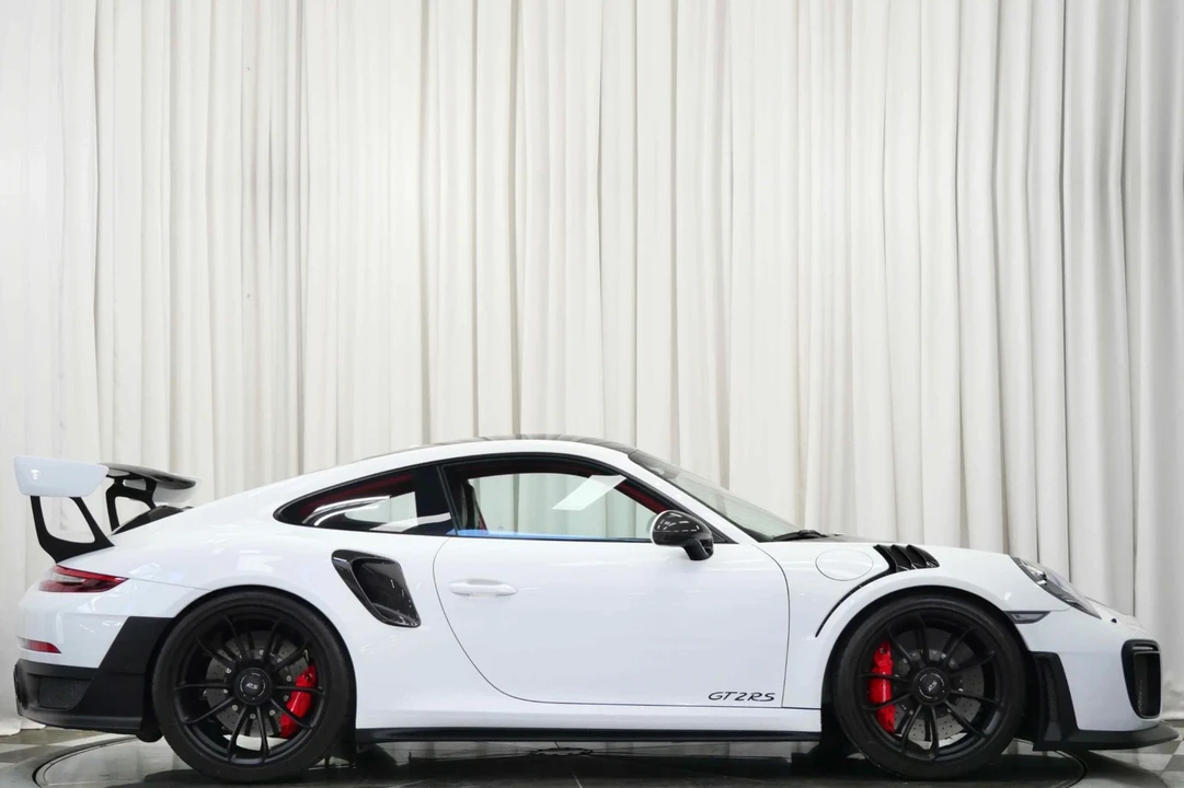 2018 Porsche 991 GT2 RS - Image 2 of 21
