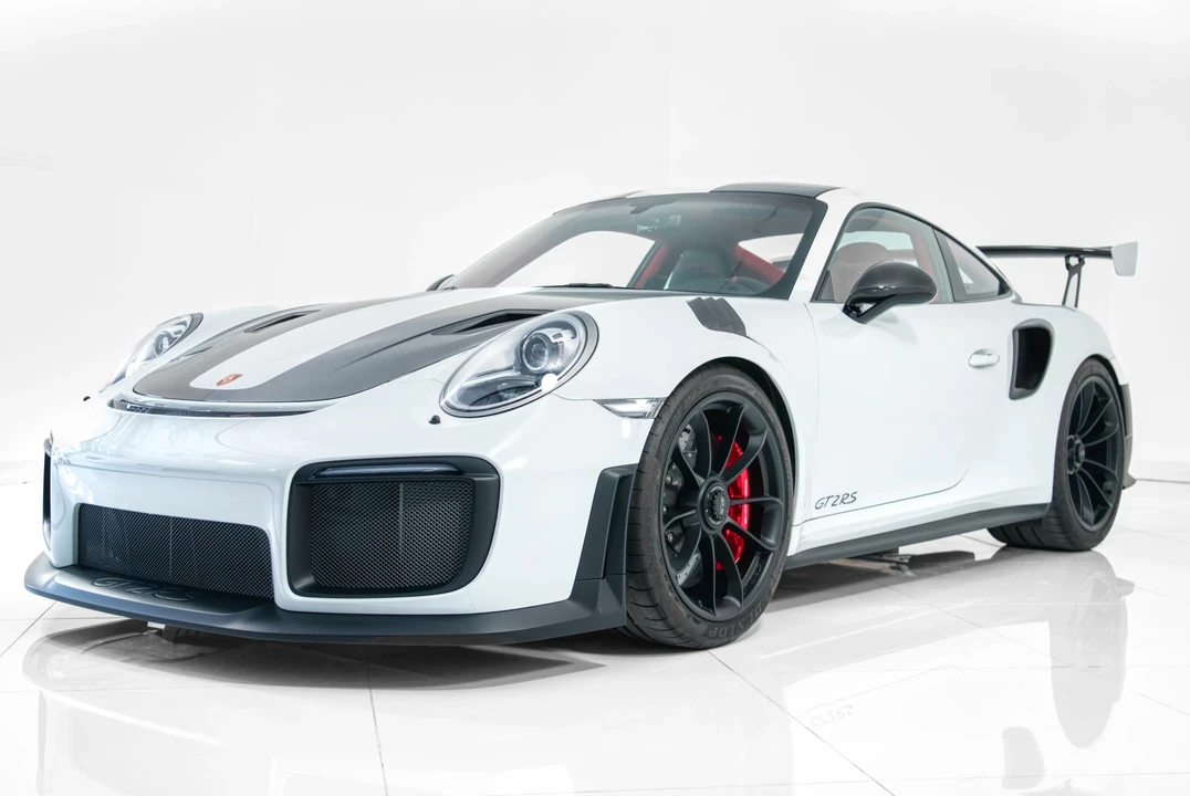 2018 Porsche 991 GT2 RS - Image 5 of 31